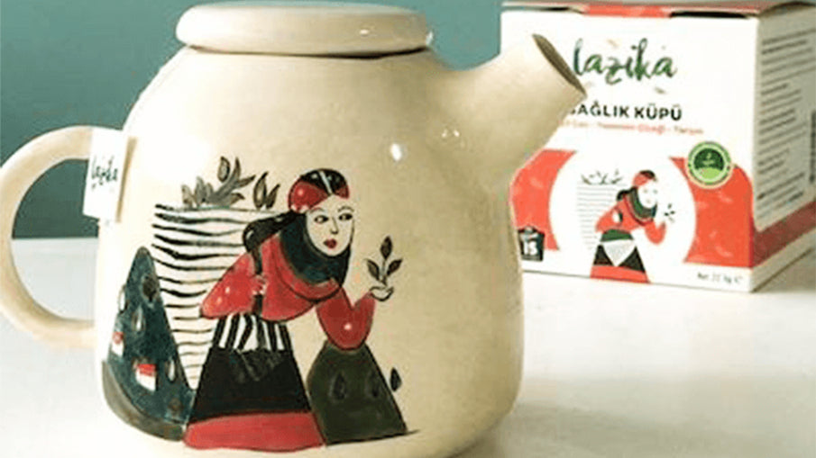 Teapot and Tea – Lazika