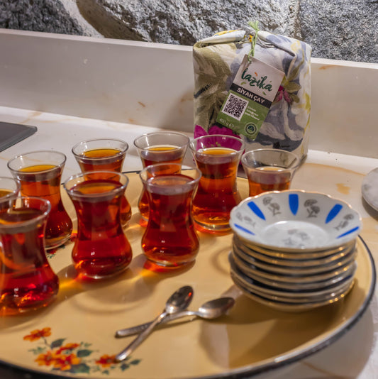 Desenli Bez Ambalaj Siyah Çay